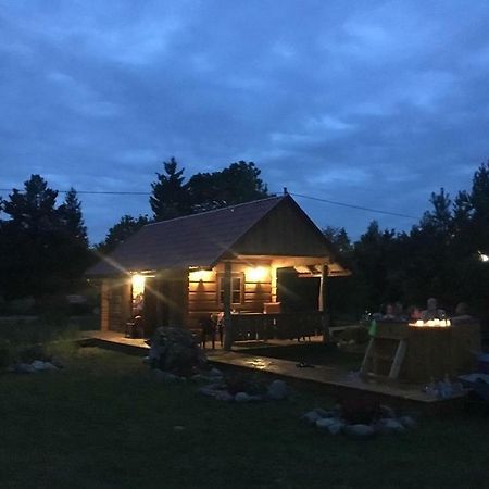 Maenniste Holiday Home Hiievalja Exteriér fotografie