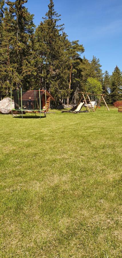 Maenniste Holiday Home Hiievalja Exteriér fotografie