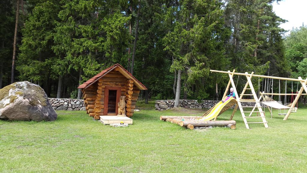 Maenniste Holiday Home Hiievalja Exteriér fotografie
